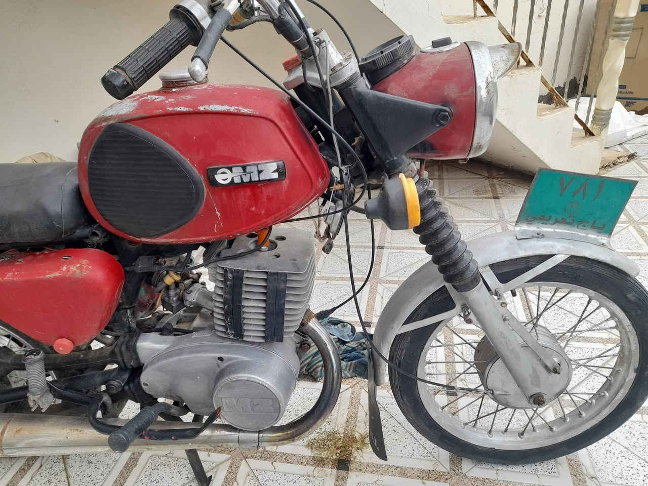 سلام عليكم موطور 81 MZ الألماني 
نضيف حيل للستفسار ‏(‪0781 607 0257‬‏)
