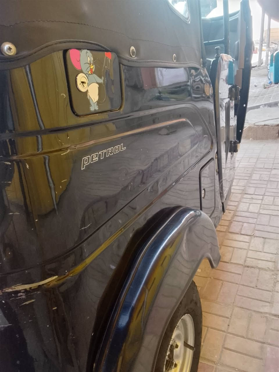 سلام عليكم تكتك مديل 22 كفاله محرك وكشر  ع وضع الشركه مكاني كربلاء   السعر 9300/.   ‏‏‪***********‬‏
