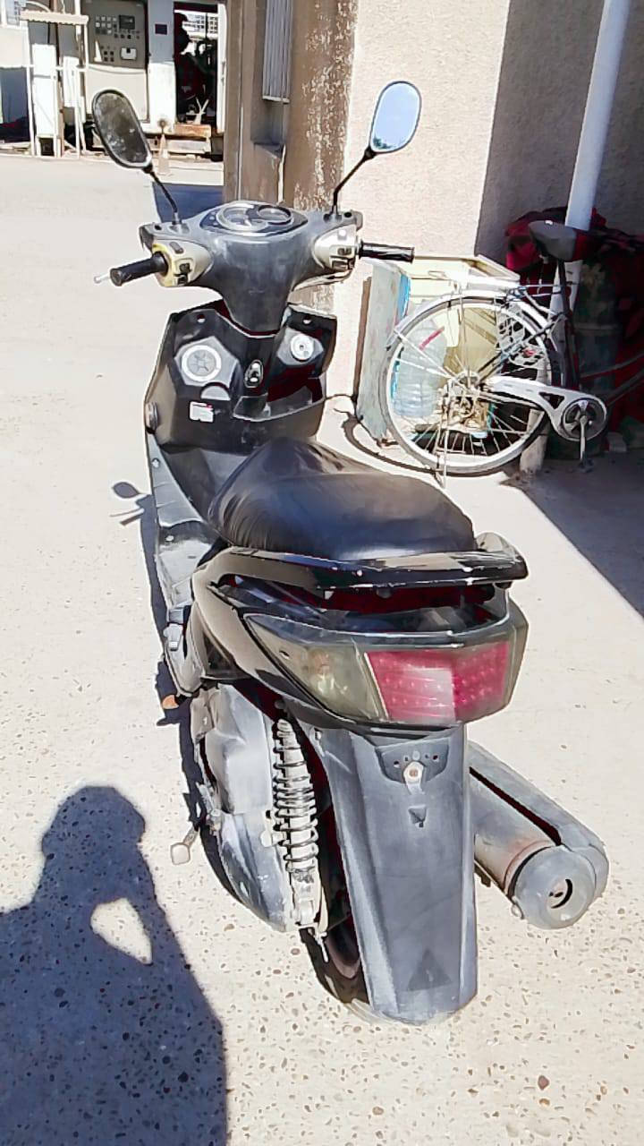 دراجه سكنس فحل نوزل كلها بلاديه نكره/ مع تحوير هندر كهربائيات كلها شغاله شلعه معدل


**إذا كنت صاحب هذا الإعلان وتريد حذفه لأي سبب، رجاءا أرسل رسالة إلى الدعم الفني**