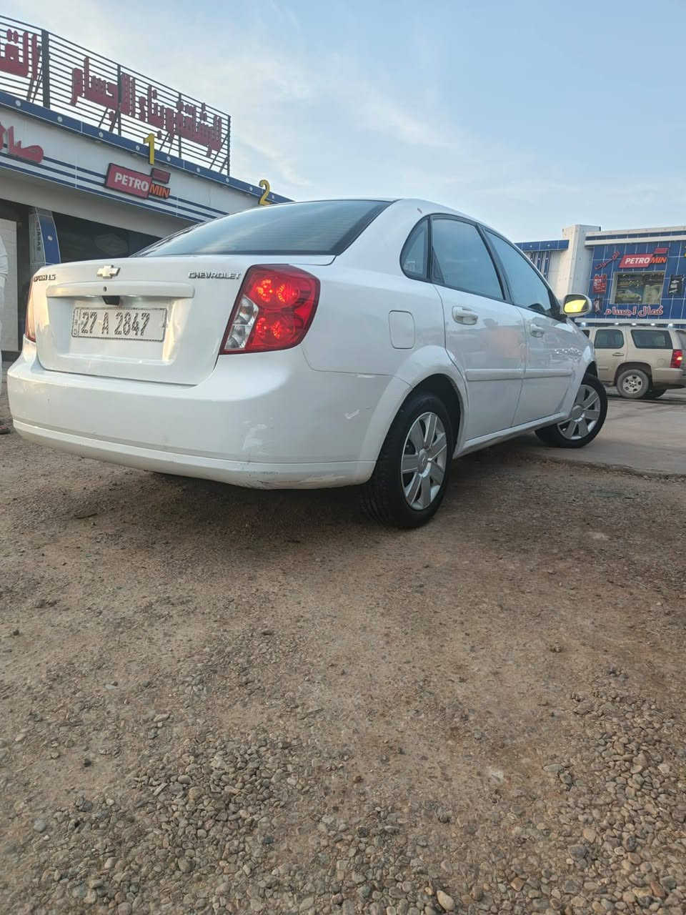 اوبتر١١ للبيع كفاله عامه مكينه وكير
رقم ذيقار انكليزي بسمي المكان البصرة الدير 
*********** البصرة, العراق
