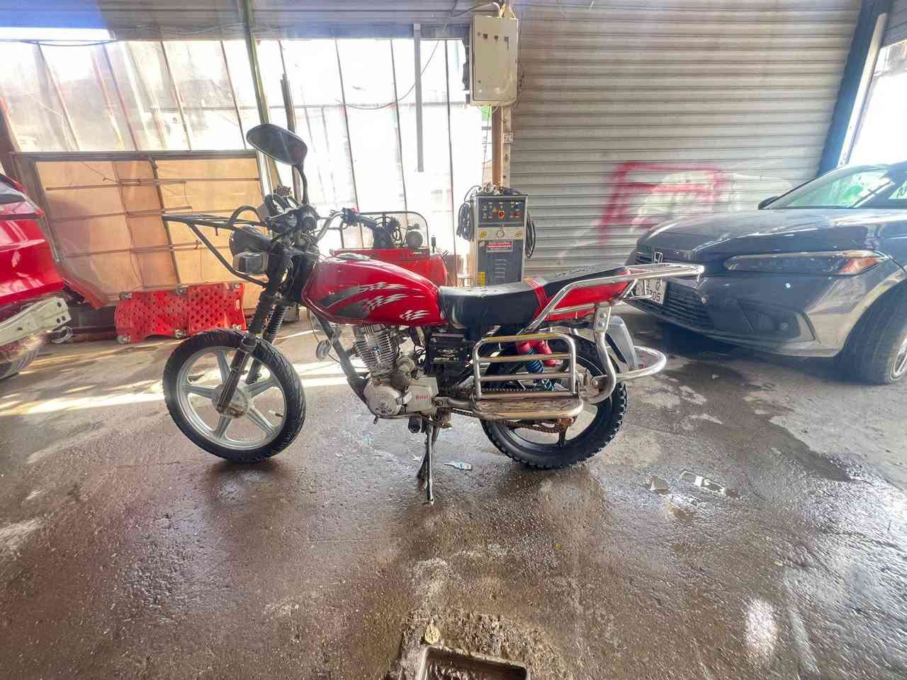 دراجه FMU خير من الله سعر300وبي مجال المكان بغداد حي العدل ***********بس واتساب
