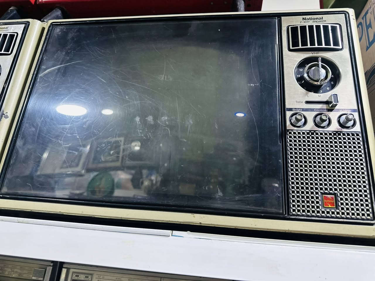 غراض للبيع السعر على واتساب ***********
