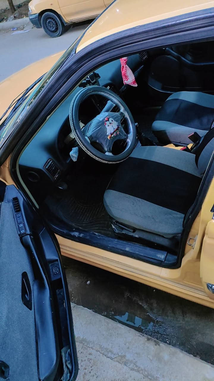 السلام عليكم بيجو بارص2015 مصفره هيئه وغرامات تحويل ثاني يوم كبل للشارع كلشي جديد ب52 وبيها مجال *********** بيك خير وادلل
