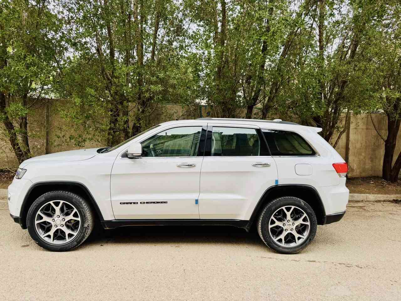 سلام عليكم   ؟ بيع مستعجل 

جيب لمتدد خليجي وكاله هارلم 

موديل 2019 ب اسمي 

السعر : 228$  وبيه مجااال 

اتصال : ***********

فول مواصفات 1/1

بنراما

بصمة 6 سلندر 

( مكفول كفاله )    

فقط ربع جاملغ صبغ وربع البنيد سونر مرفوق

المحرك : V6.  3.6L . 

العداد : 85 km  

المواصفات : 4x4

* قيادة ذاتية عند المنعطفات. 

* رادار جنبيه وحساسات خلفي ماميه. 

* تحذير الخروج عن المسار . 

* تحذير النقطة عمياء

*  ..  

* كاميرة . خليهي متحركه 

* المصابيح الأمامية زنون 

* دخول ذكي. . 

* تشغيل عن بعد .

* الصندوق الخلفيي 

* حساسات خلفية  .

* مكيف خلفي مع وحدة تحكم منفصلة . 

* تدفئة كشنات + ستيرن +تبريد

فتحه. 

* مانع تصادم خلفي 

* محدد سرعة . 

* نظام التشغيل والاطفاء الاوتوماتيكي .

* نظام بريك اوتماتيكي

بغداد حي اور
