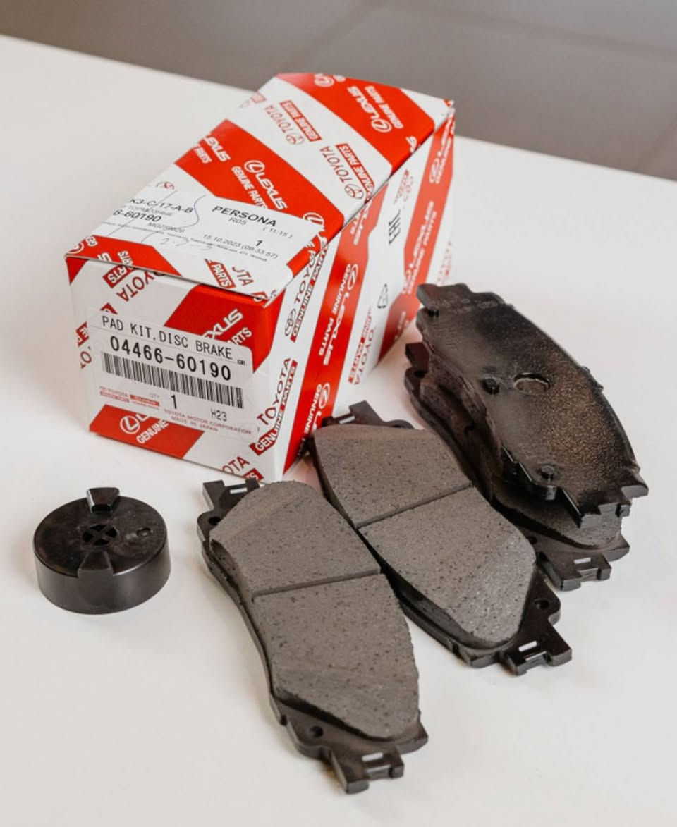 السلام عليكم 
متوفر الان جملة ومفرد
دسك امامي برادو اصلي ٨٠ الف
دسك خلفي برادو اصلي ٥٥ الف
دسك خلفي لاندكروز ٢٠٢٢ اصلي ٦٠ الف
دسك امامي لاندكروز ٢٠٢٢ اصلي ١٠٠ الف


**إذا كنت صاحب هذا الإعلان وتريد حذفه لأي سبب، رجاءا أرسل رسالة إلى الدعم الفني**