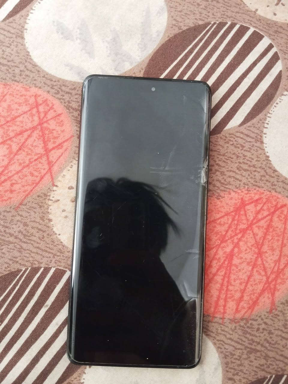نزل هونر x9cاخو الجديد هاي كل لاثار بالزكه لتلفون كلش جديد مامتعوب مراوس بايفون 13 شعندكك نزل وذا علا الفرق سهله.


**إذا كنت صاحب هذا الإعلان وتريد حذفه لأي سبب، رجاءا أرسل رسالة إلى الدعم الفني**