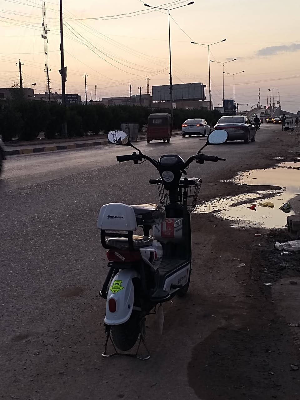 دراجه شحن حجم 14 نضيفة كلش ما ناقصه شي و زوج تايرات جدد سعرهة 200 الف و بيهة مجال للطيبين.


**إذا كنت صاحب هذا الإعلان وتريد حذفه لأي سبب، رجاءا أرسل رسالة إلى الدعم الفني**