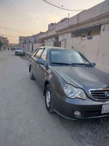 سي كي للبيع موديل 2012 السياره بسم الحجي صاحبه  الشرعي رقم نينوى السنوية 2027 بيها قبغ صندوق صبغ بس محرك وكير خير من الله والسعر (53) ورقه والي يحب يتصل على هذا الرقم *********** او*********** موصل
