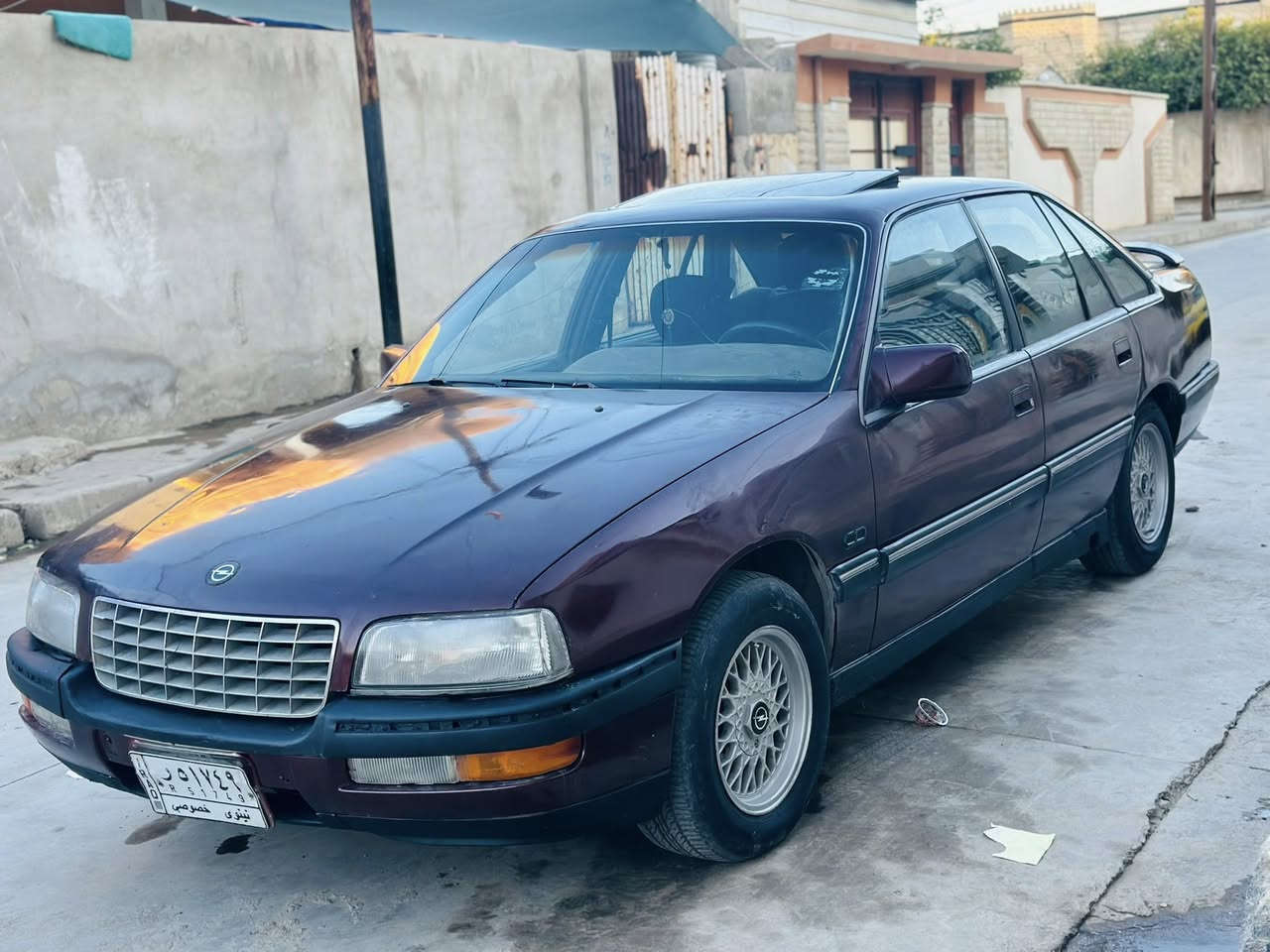 سيناتور بيها كابون وبيها وكيل وشرعي شرط التحويل السياراه لا طخه ولا ضربه سياره جاهزه ترايك بغداد السعر 37 عنوان موصل الأيمن ***********
