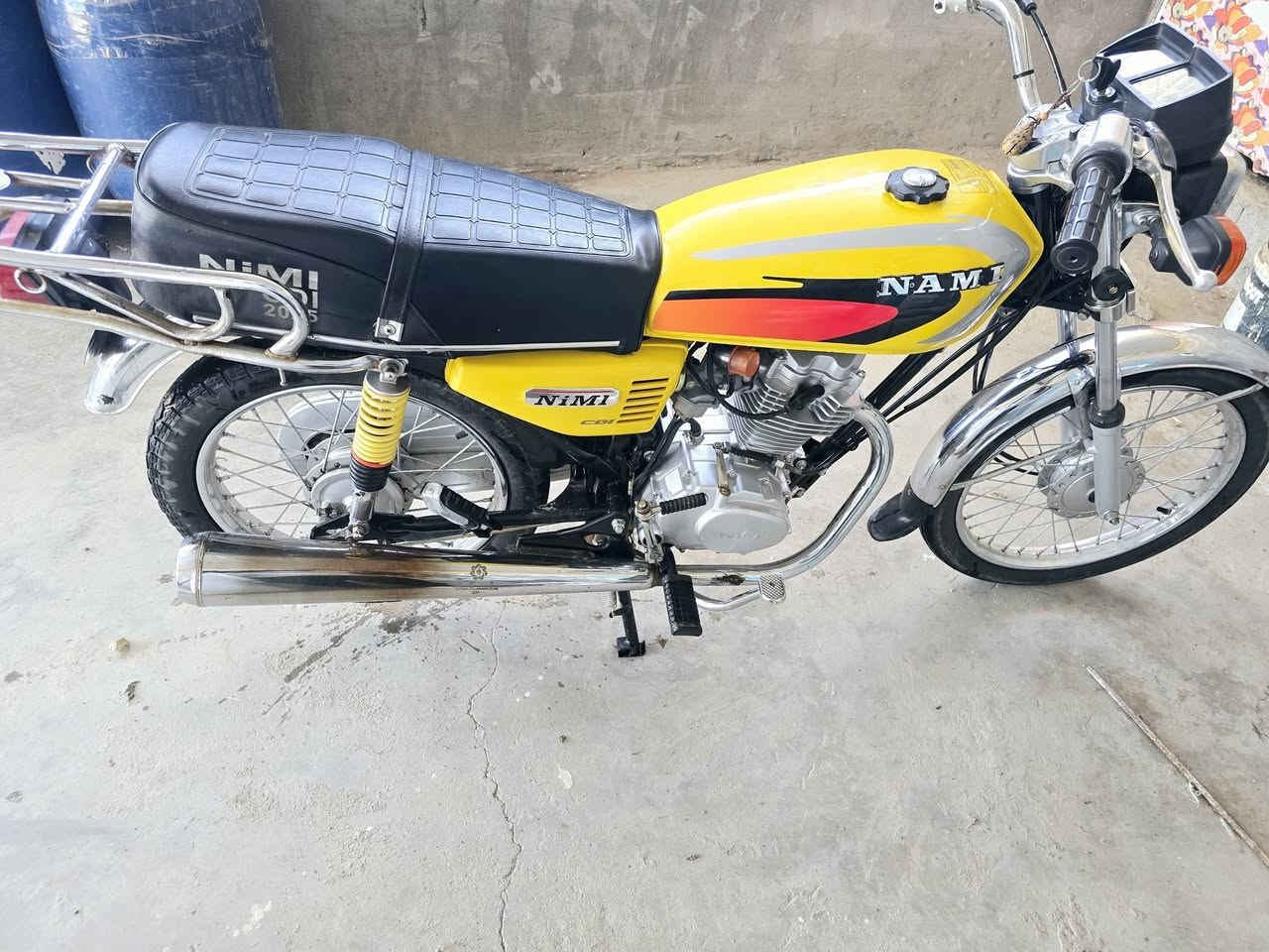 اربعه كير سكنر مديل 25نضيفه
وشراي بيه خير ويدلل ***********
