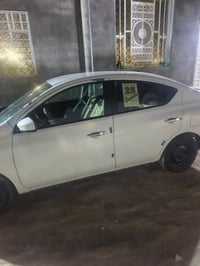 نيسان فيرسا موديل 2018/رقم ذي قار 07810410336سعر 80