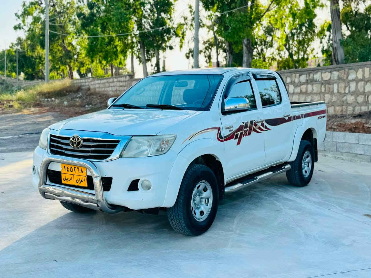 مەرزیە ٢٠١٣ گێڕ عادی گێڕ و مەکینە و دەبل ئەکسل بەشەرت چوار تایە و ویلی نوێی لە ژێرە توند و تۆڵە بێ مەسروفە سەنەوی ٢٠٢٤ بەسەرچووە ٤ پارچە بۆیاخە لەگەڵ کەمێک بەشی پێشەوەی سەقفی بۆیاخە 
سعر :153$
ژ.م: ***********
*********** كويسينجاك, أربيل
