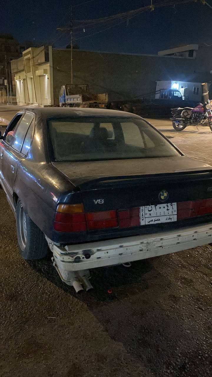 السلام عليكم بي ام مديل 1992 530 مكينه v8 معروفه سياره نضيفه نقصهة تبريد وكير بي خربطه سعرهة 48  
*********** مكانهة كربلاء
