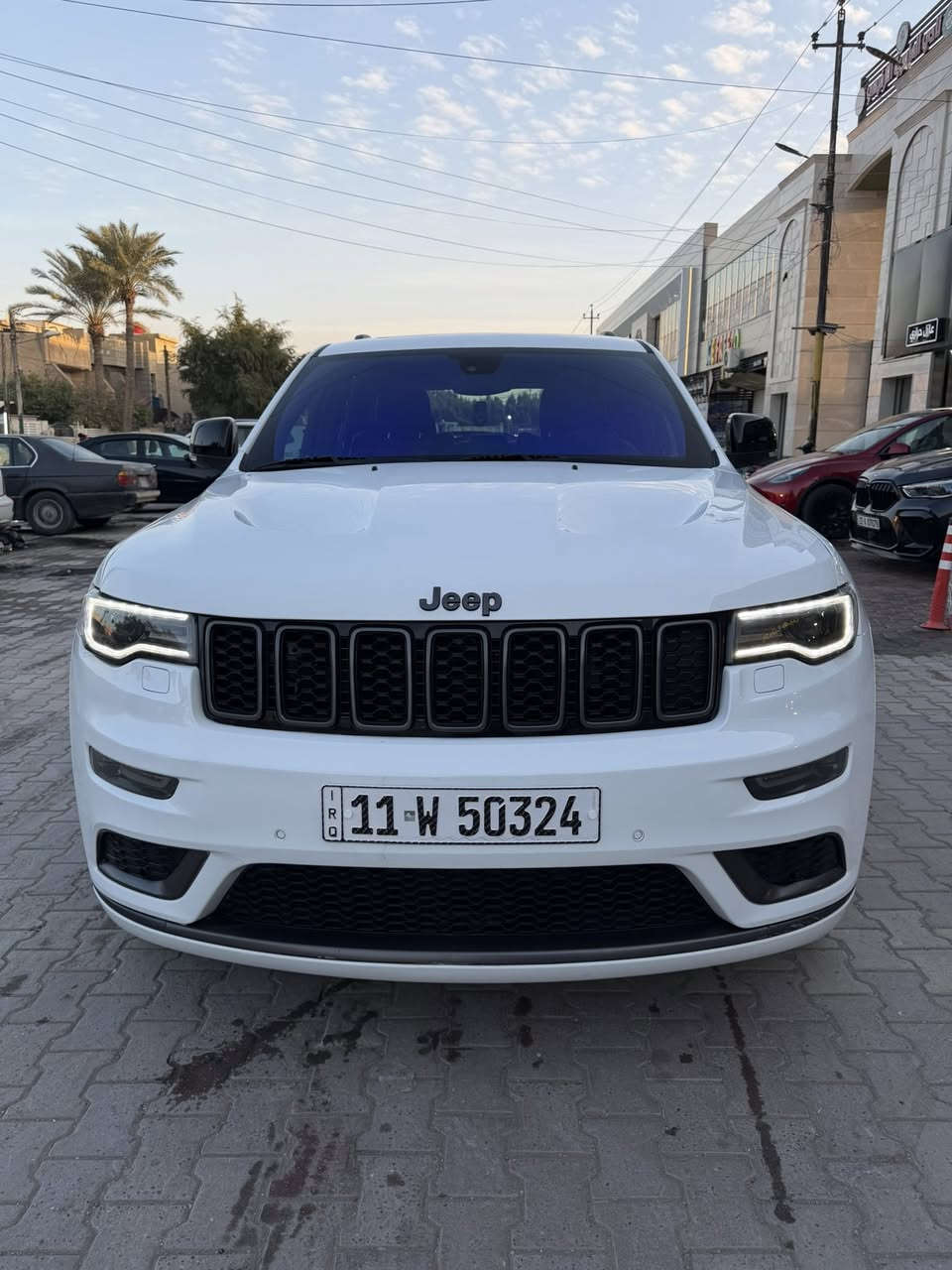 السلام عليكم 

للبيع جيب S موديل 2019 وكاله ليث العبيدي 
السيارت جديده بدون اي نقص ماشيه 79 كم 
معروفه مواصفات S السياره فول 
السعر 320
العنوان بغداد العامريه 
للاستفسار *********** موجود واتساب
