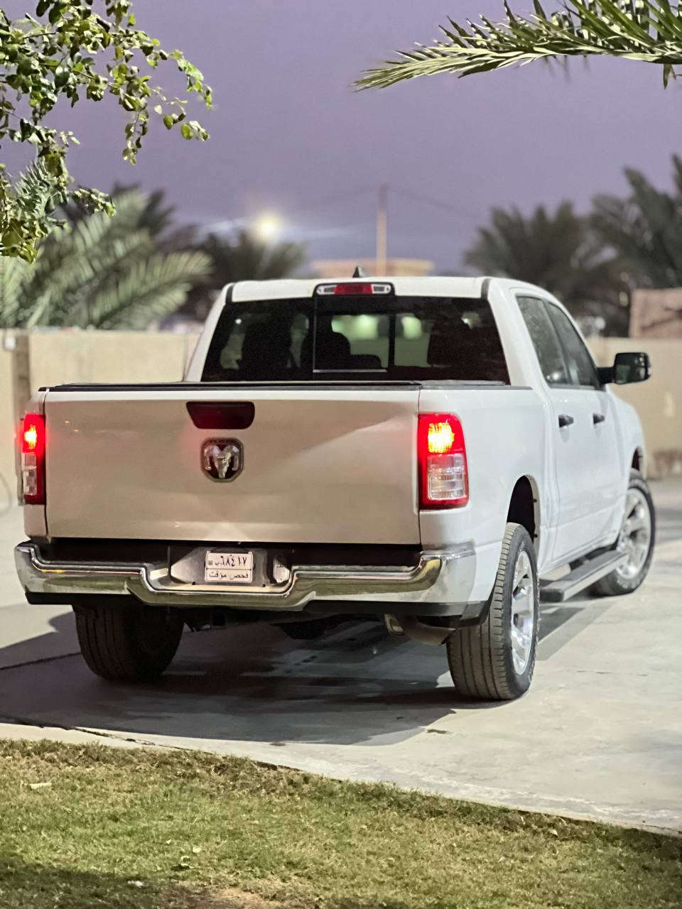 دوج رام بك هورن موديل 2023 (بدون رقم)
سياره بوضع الشركه ماشيه 30
حادثها صطحي بنيد فقط 
سياره جديدة ب معنى الكلمه 
(ترهم مراوس ب كوري) 
المواصفات... 
فور ويل 
كير ماوس
سايد بريك دكمه
تدفئة كشنات
تدفئة ستيرن
كشن منفصل 
صندوك خلفي جكات
مكينه 3600 v6 ايكود
كير 8 نمر
تبريد قطعتين
شاشه كبيرة
لد امامي+ لايت زنون
غطاء بدي + دوسات
نقطه عمياء
تحكم ستيرن
مانع انزلاق+منحدرات
العنوان.... بغداد. ... السعر........227........
***********
***********
