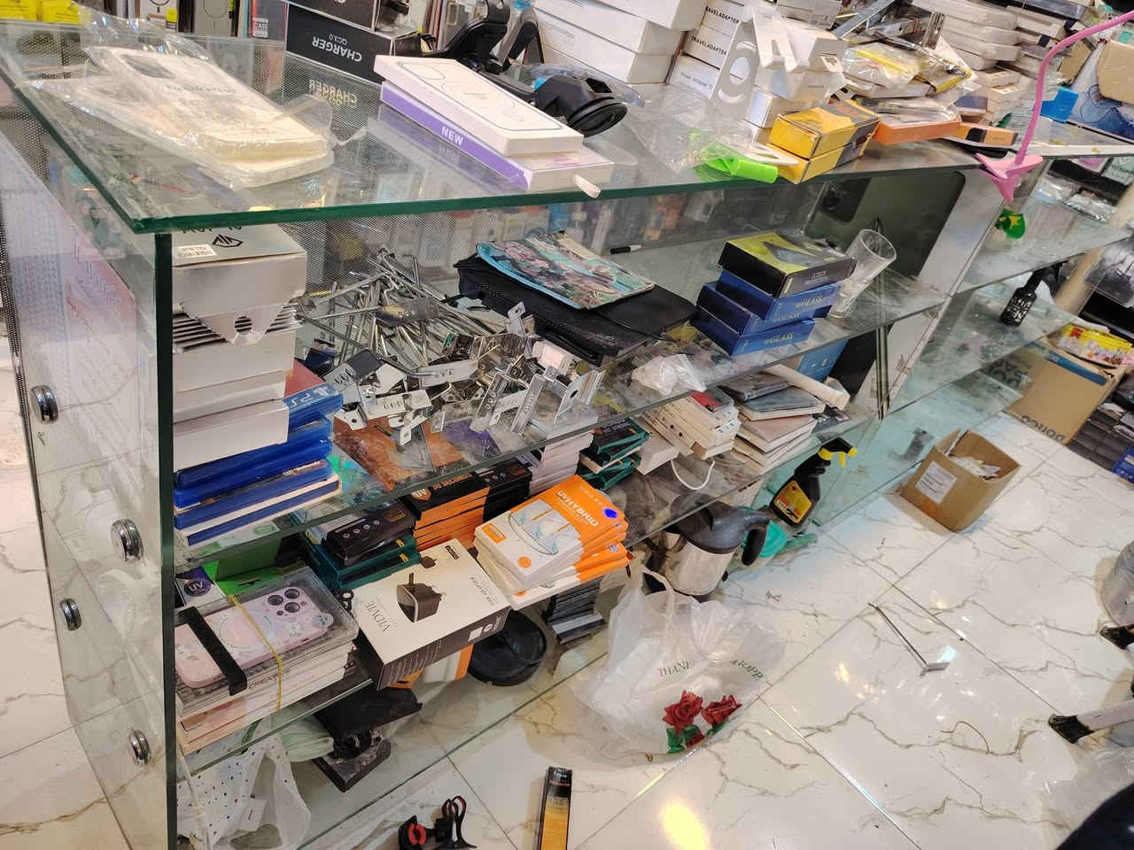 سلام عليكم
للبيع ميوزه مال محل
حجم  40 سم
كل ميز بي 3 خانات
سعر 125 وبي مجال
مكان خانقين شارع مصرف مكتب علي موبايل
مجاور صيدليه مصطفى


**إذا كنت صاحب هذا الإعلان وتريد حذفه لأي سبب، رجاءا أرسل رسالة إلى الدعم الفني**