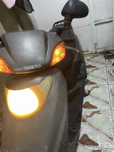 سبيسي ياباني للبيع

دراجه خير من الله مامتعوبه 

مكينه ناعمه وحلوى  شلعه ومعدل

سعر350 

نقصها باتري وبجم مكسور

مكفوله من ناحيه التبخير والاكسل والتنقيص

مكاني بغداد الحريه ساحت عدن

***********

واتساب ماسنجر
