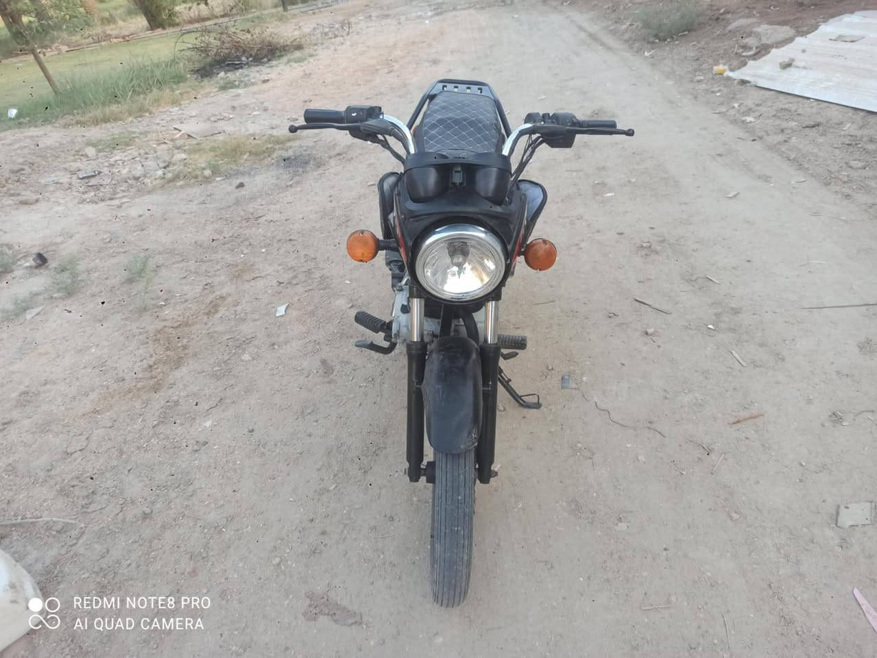 سلام عليكم للبيع بوكسر ٢٠٢٠ اوراق اصولي. السعر 650 وبيها مجال بسيط
***********
