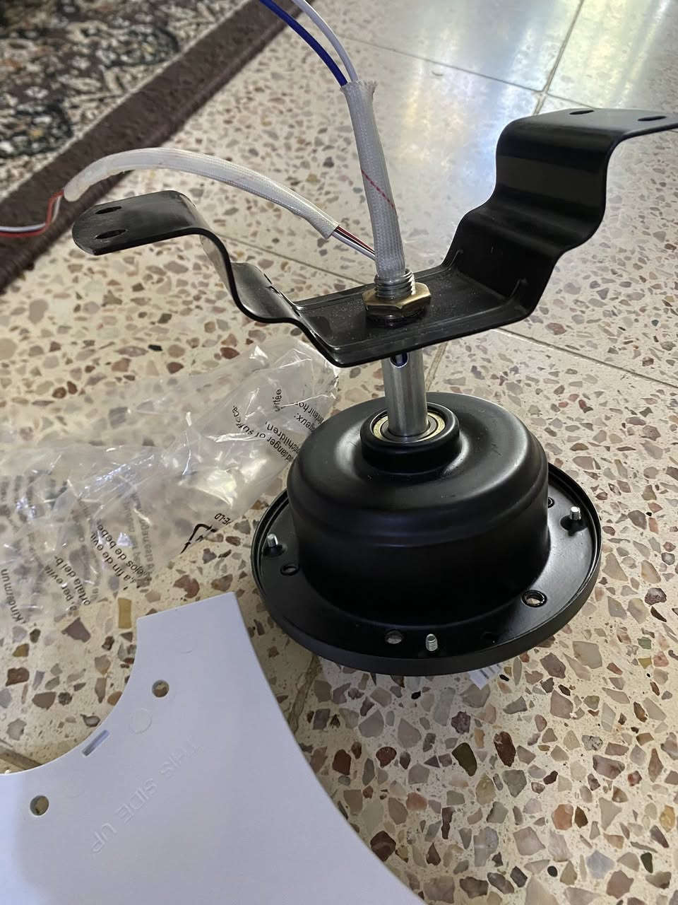 عندي مروحيات ٢ جديد غير مستخدم بي انارة منه وبيه يوجد قطعتين


**إذا كنت صاحب هذا الإعلان وتريد حذفه لأي سبب، رجاءا أرسل رسالة إلى الدعم الفني**