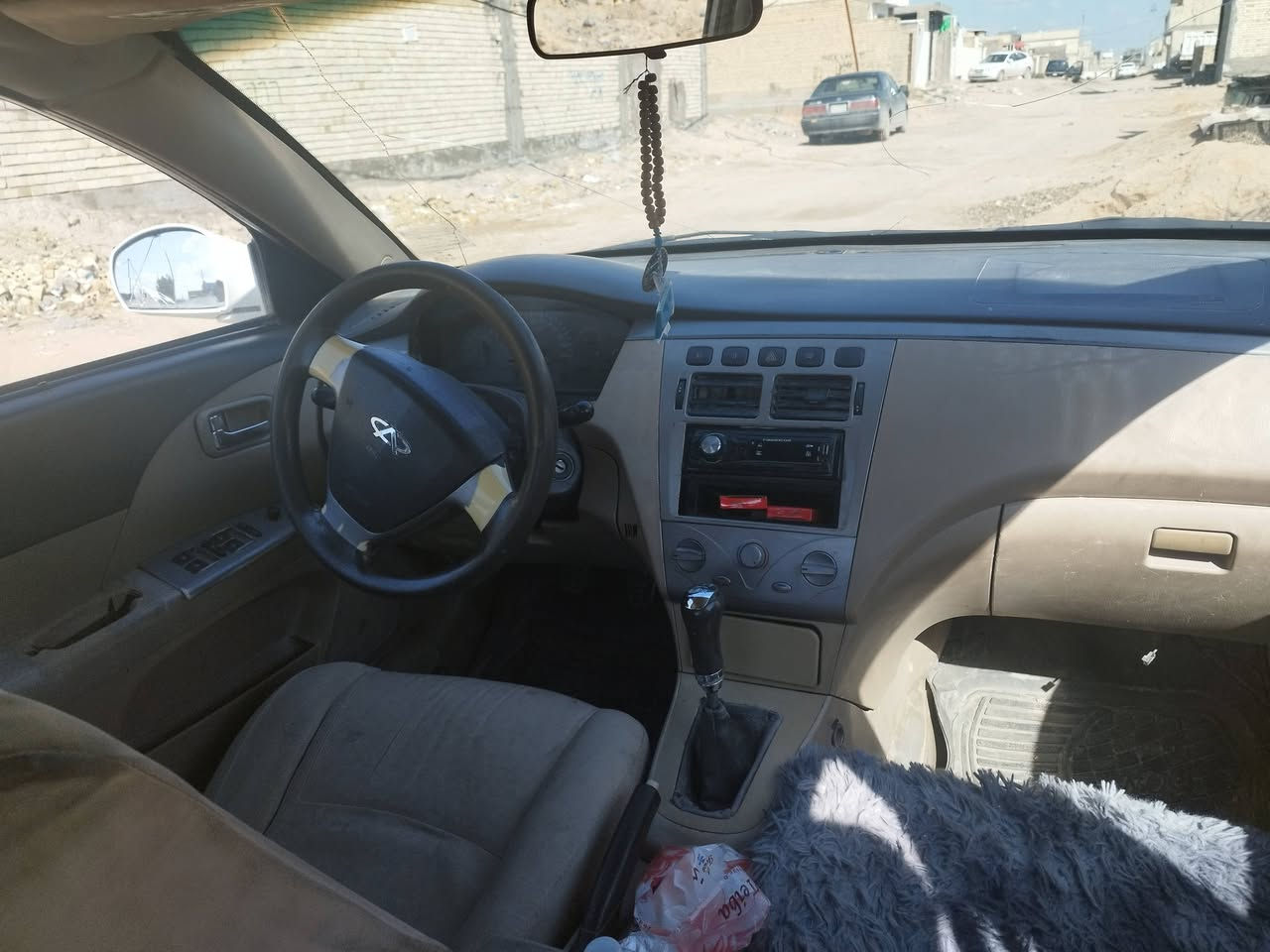 للبيع شيري أي فايف 2013 رقم قادسيه رقم راعيها راح مني ابيع بدون راعي سنويه نافذه بل 2025 سياره جاهزه وشغاله سعر 15 ورقه مكان نجف رقم ***********
