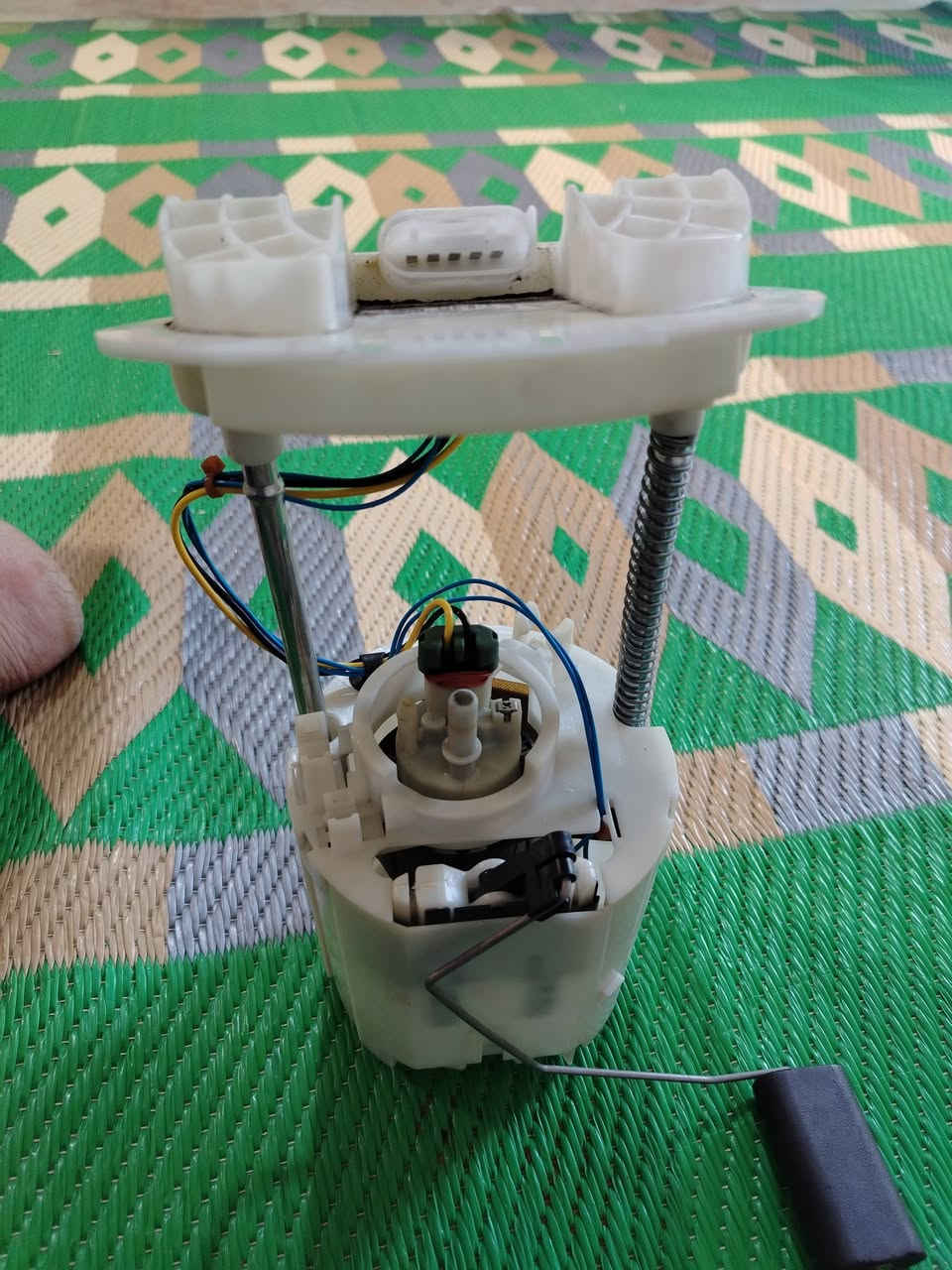 عبوه للبيع مال جارجر
***********
