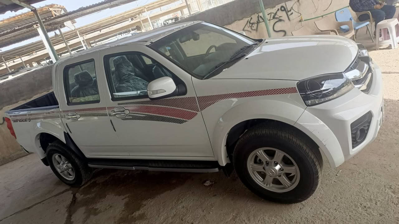 سلام عليكم
كريت وول 
موديل 2025
ماشيه 8 الف 
رقم قادسيه 
كفاله عامه 
المكان الديوانية 
السعر 149
***********
