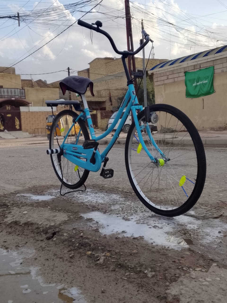 سلام عليكم شباب بيسكل للبيع كامل أغراضه موديل 2020السعر140 العنوان حي الثوره ***********
