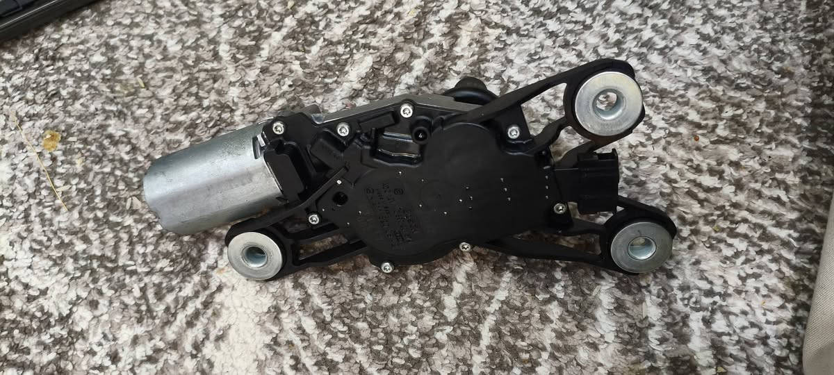 مانتۆڕی جامی دەرگای مارسیدس بۆ فرۆشتن بێ کێشە سعری ٦٥ هەزار و معاملە شوێن هەولێر أربيل, العراق


**إذا كنت صاحب هذا الإعلان وتريد حذفه لأي سبب، رجاءا أرسل رسالة إلى الدعم الفني**