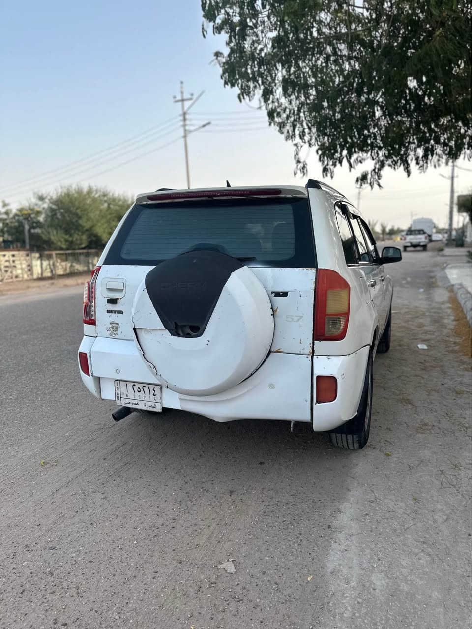 سلام عليكم. تيكو مديل ١٣. سياره نظيفه مكينه وگير مكفولات. كهربائيات كلهه شغاله. تبريد.   سعر ٤٥ وبي مجال. ***********  بصره. البصرة, العراق
