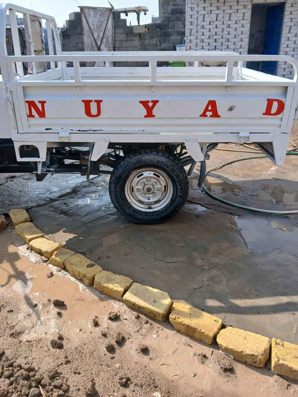 استوته لبيع موديل 2013 أوراق السعر مليون اونص ***********
