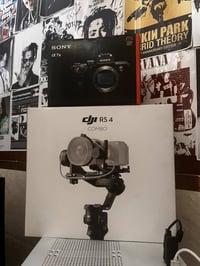 سوني مارك ٣ للبيع  رونين ار إس ٤ كومبو استعمال ٣مرات ضمان سنه 07745259...