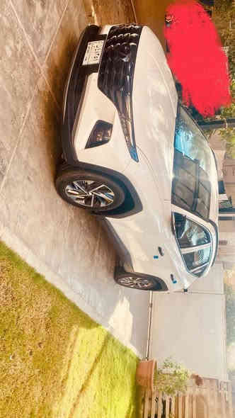 السلام عليكم توسان 2024 ماشية 18 الف جديدة جدا فول قمارة حديد داخل ابيض مدوشم درجة اولى كراسي كهرباء سايد بريد بصمة شاشة كاميرا نفكيشن وضعيات قيادة عداد دجتل حساس امامي خلفي شاحن لاسلكي مري شفط باقي المواصفات معروفة بيهة بارد اصبعين موضح بالصورة فقط السعر 210 وبيهة مجال مكان السيارة البياع 
***********
***********
