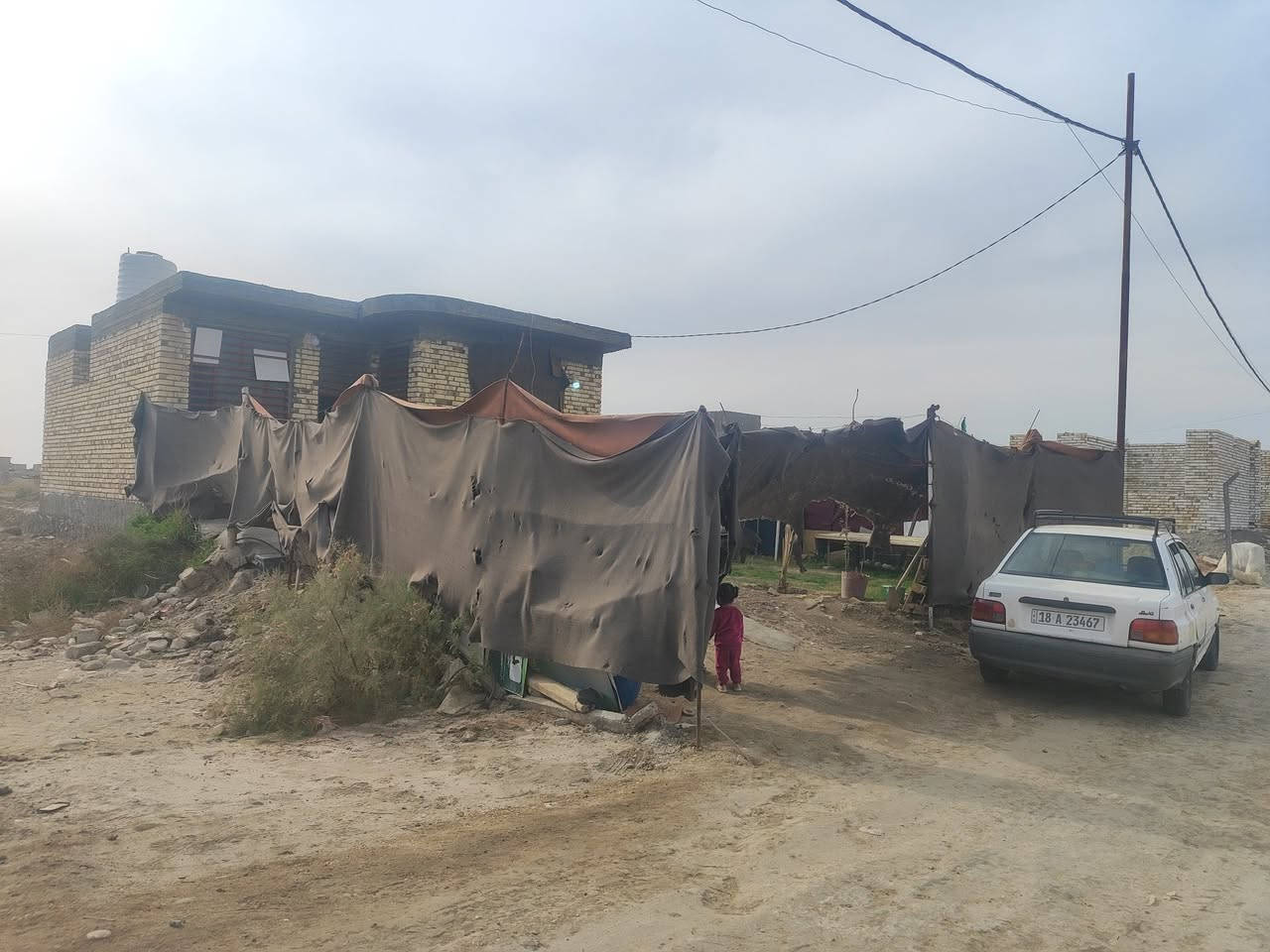 ارض مساحة 500م متر طابو زراعي سند 25 بيه مشتمل حديث بناء مساحة 100م طابوق سقف كونكريت يحتاجله ترتيب بسيط 🏘في( الأفندية) خلف المخبز يبعد عن شارع حله محاويل 250 متر السعر جوه السوك

***********
