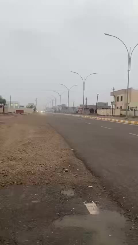 السلام عليكم
بيت طابو صرف 
حي الجمعية مباشر ع السايدين٣٠ 
خدمات كامله فووول 
اجازة بناء مساحه البيت ٢٥٠
خمس غرف نوم هو و الاثاث 
بيت مرتب وراقي جداً بناء حديث 
السعر ١٥٠ مليون وبي مجال 
مداور ثاني يوم 
مكتب تكريت للعقار مجاور مكتبه فاروق شارع العلم الرئيسي
اتصل وتدلل
***********
