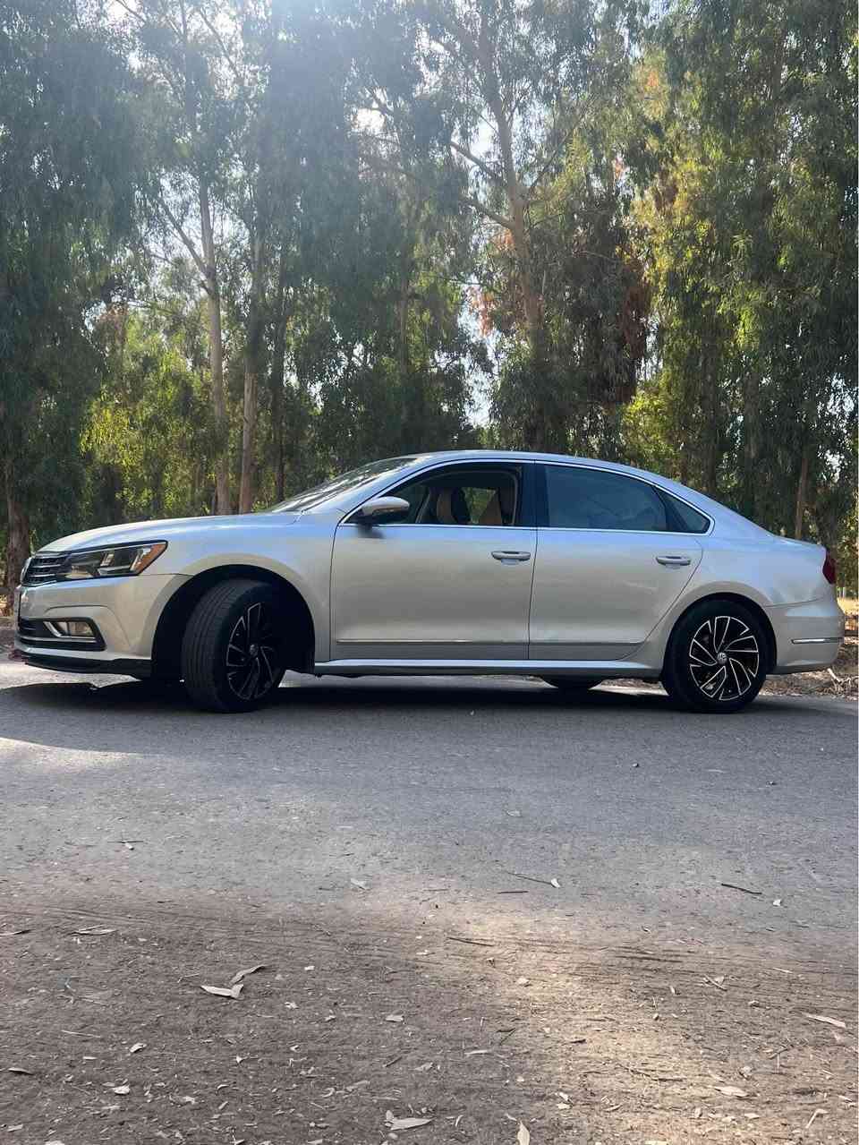 سياره موديل 2017 نيو مولسفات 5 پارجه ي سبوغه بي ژؤري بي ارباك  رقم اربيل الوان سلڤر عنوان اربيل خبات  رقم موبايل *********** أربيل, العراق
