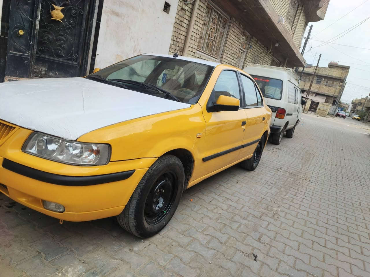 سلام عليكم 
اعيد النشر بسبب وعود الكاذبه 
 سيارة سمند  موديل 2011  للبيع 
 ✈️  السيارة جاهزة مكفولة من ضربه سيارة قطعة🥇
حيل نضيفة وبالخير ع ياخذها   
مكينة ناعمة ترايها وين ما يعجبك
 والسيارة شوفت عينك  السيارة احلى من صور  
 رقم بغداد انكليزي مصغرة هيئة وغرامات
 سنوية ورقم وهزة جدد  سيارة اب اسمي تحويل مباشر ثاني يوم       
🏠 المكان  بغداد  
☎️ للاتصال على الرقم ☎️ ***********
