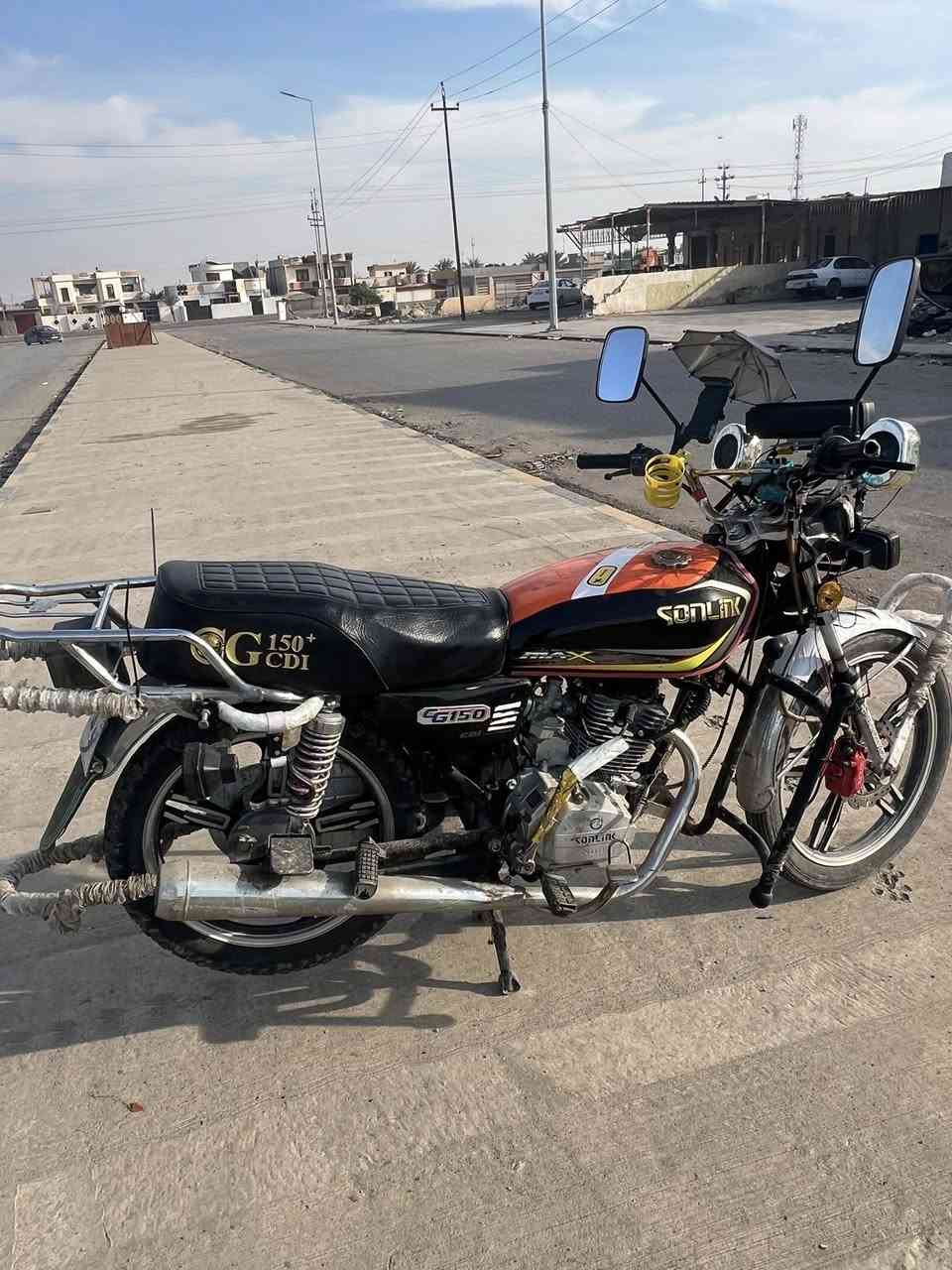 السلام عليكم
.. اعادة نشر بسبب الوعود الكاذبه
• سيفـان 2023 🏍️

• دشبول الكتـروني شغال كامل 📟
 
• كهربائيات كاملـه ⚡️

• ويل سـن الذيـب 🛞

• مجمبـز ومرتب ونگره سلف ✔️

• السعر 450 وبي مجــال 💵

•نظافه شوف العين وما مغسول 🚿

• مكاني قضاء بيجي 📍

• هـ : *********** - *********** ☎️
