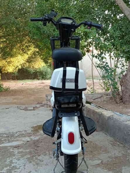 مكاني كربلاء المقدسة حي رمضان يم سيد السعار ن
السعر (250الف) 
بطاريات جدد 
بريكات جدد
مستعجل عله بيعته
رقمي_*********** وتساب هم بي 
اذا شراي راسلني وبلخدمه
