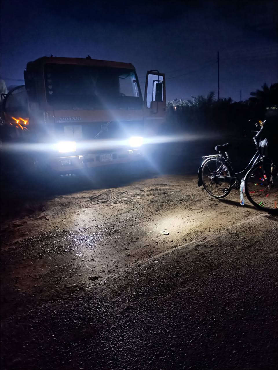 سلام عليكم فالفو دنكر رقم بصره البيع موديل 1995 سياره كير و شاصي  كفاله قماره بلاديه محرك تعبان سعر 120و بيه مجال عنوان بغداد أبو غريب رقمي *********** خاص مفتوح
