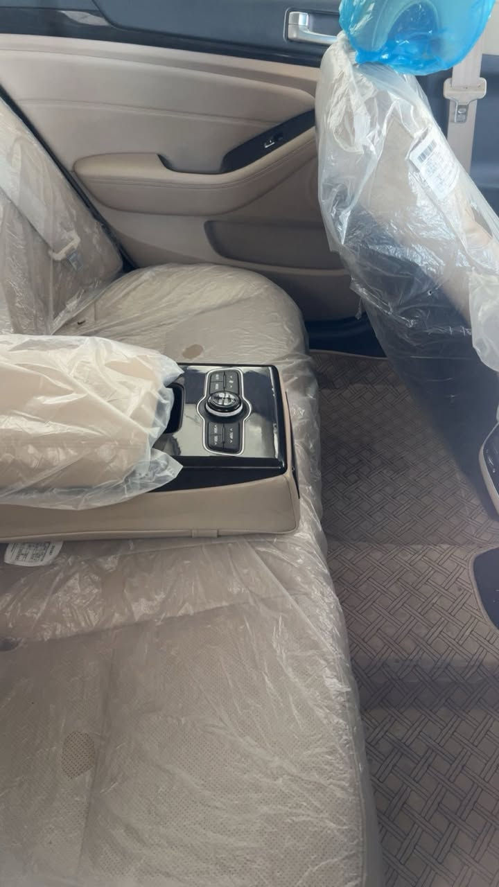 سلام عليكم للبيع 2015فول ViP
كفاله عامة (120KM)
***********
