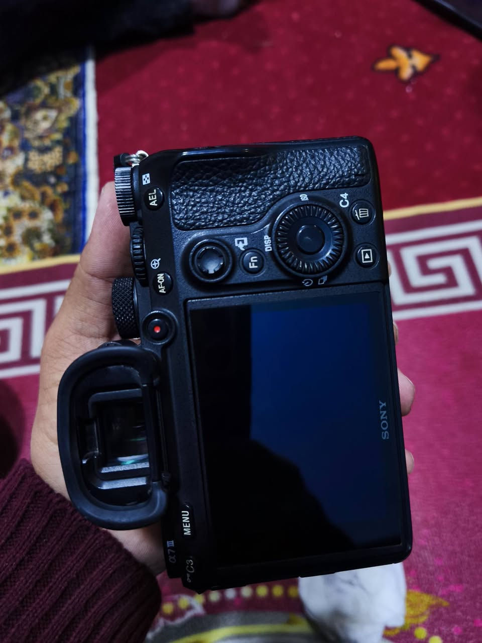 Sony A7iii
نظافة ٩٨٪ الصور كدامك واحكم 
مع عدسه 18-135 نظافه ١٠٠٪ 
الشراي يتصل ***********
