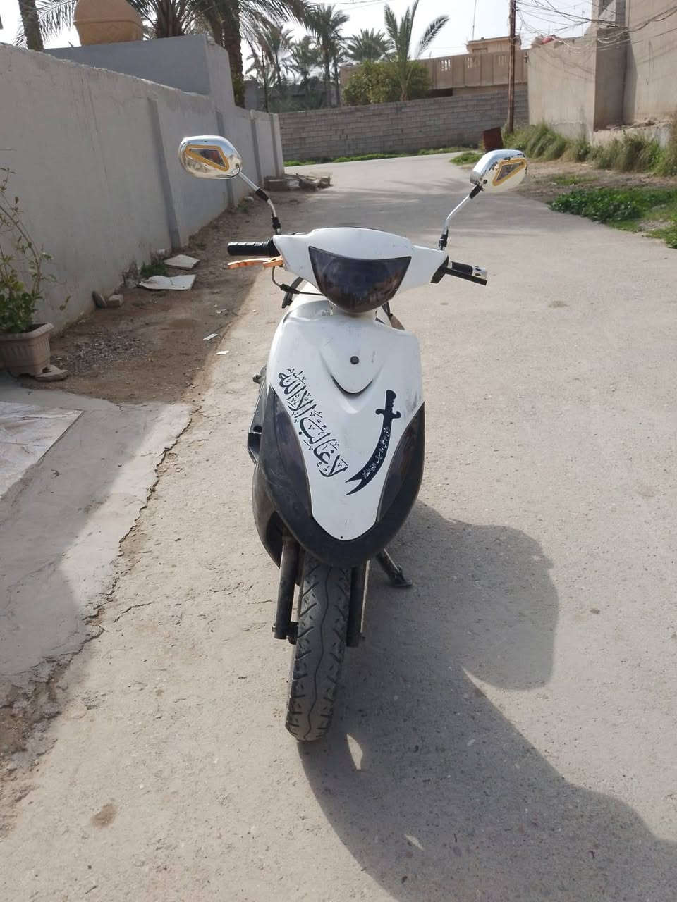 ماكس عدله لبيع مابيه نقص شلعه معدل سلف وهندر مكينه وسلف 55مكاني ديالى شهربان جسر  *********** سعر 450
