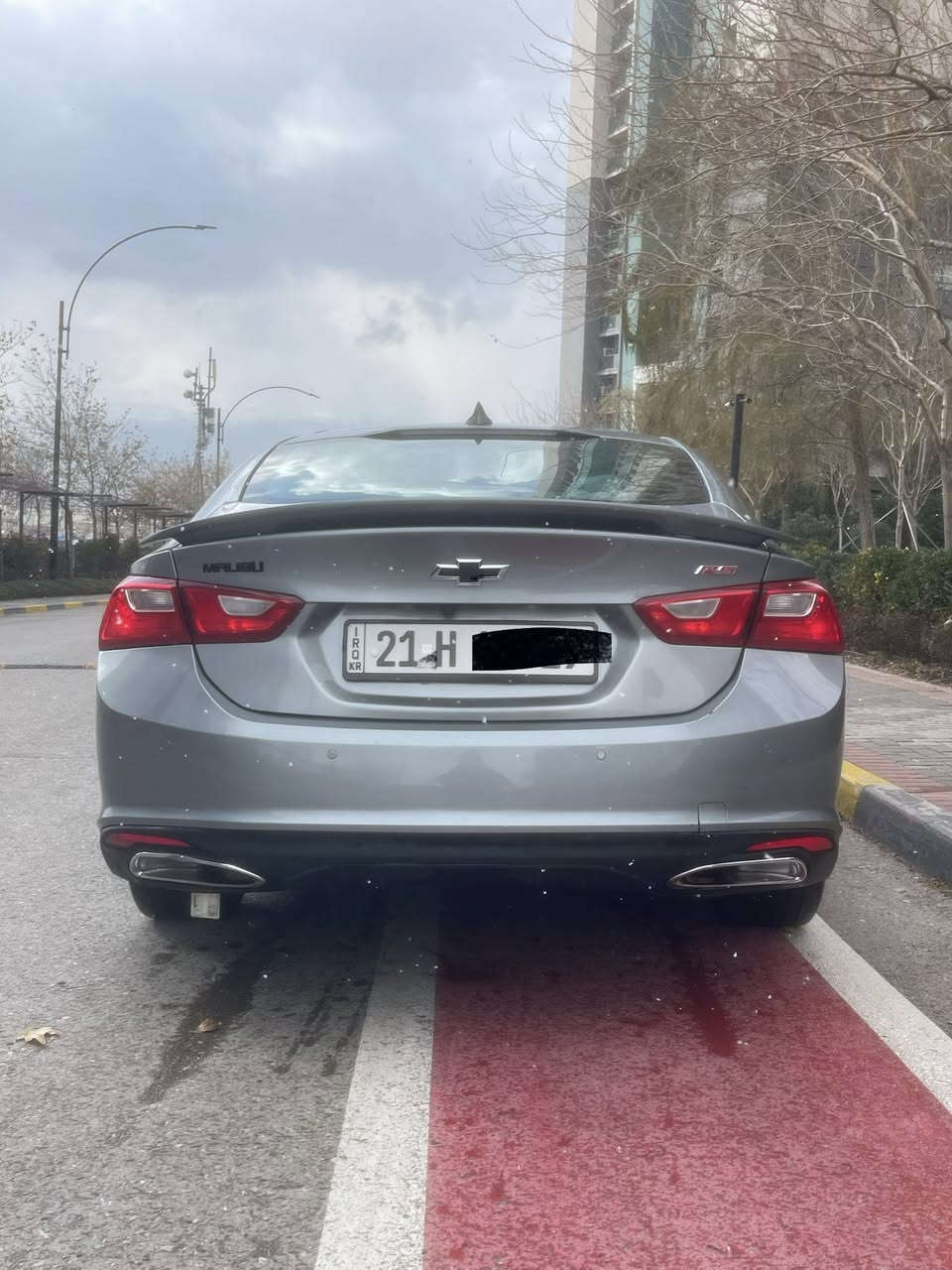 ماليبو 2024 Rs
بچم كبس / بدون ايرباك 
مختمه Rs ودبل ديفيوز 
رادار امامي + ليزر بالدشبول 
رادارات بالمري الجانبيه
بلاك توب 
كشن كهرباء 
بصمه تشغيل عن بعد 
جناح بلادي Rs
حساسات خلفيه + كامره 
شاشه كبيره
تاير حجم كبير 
ماشي 19000 ml
اللون نفطي 
السعر 14900$ يعني 149 ورقه 
صور الضرر والسونار بالمنشور بدون دواخل 
حادث امريكا جاملغ الخلفي عكس السايق 
وعندي صار بيهه حادث جاملغ الخلفي جهة السايق 
وشويه من الصندوق بي صبغ 
رقم السليمانيه / مكانهه السليمانيه / سنويه 2030
وباسمي 
هاتف ***********
