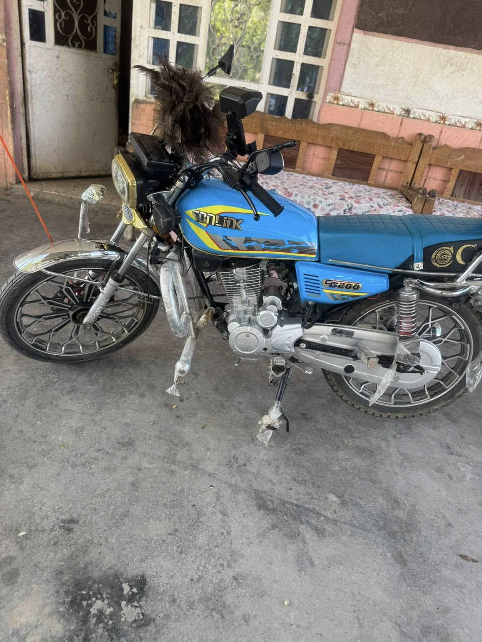 السلام عليكم دراجه أيراني سونك مديل 2024مكينه جديده لك السعر 850وبيها مجال العنوان بغداد التاجي الاستفسار الاتصال الرقم ***********
