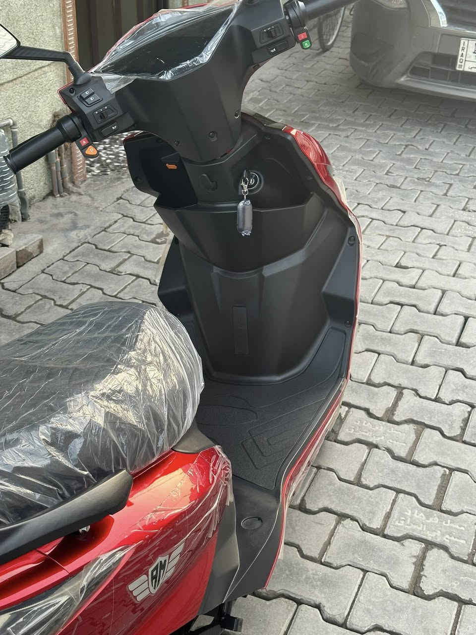 دراجه شحن للبيع 
المواصفات
بصمة تشغيل عن بعد 
R الرجوع للخلف 
نظام البارك P
 جهاز إنذار للسرقه 🚨 
مانع انزلاق 
البطاريات 6 واحد عطلان 
ثلاث سرع
للاستفسار خاص


**إذا كنت صاحب هذا الإعلان وتريد حذفه لأي سبب، رجاءا أرسل رسالة إلى الدعم الفني**