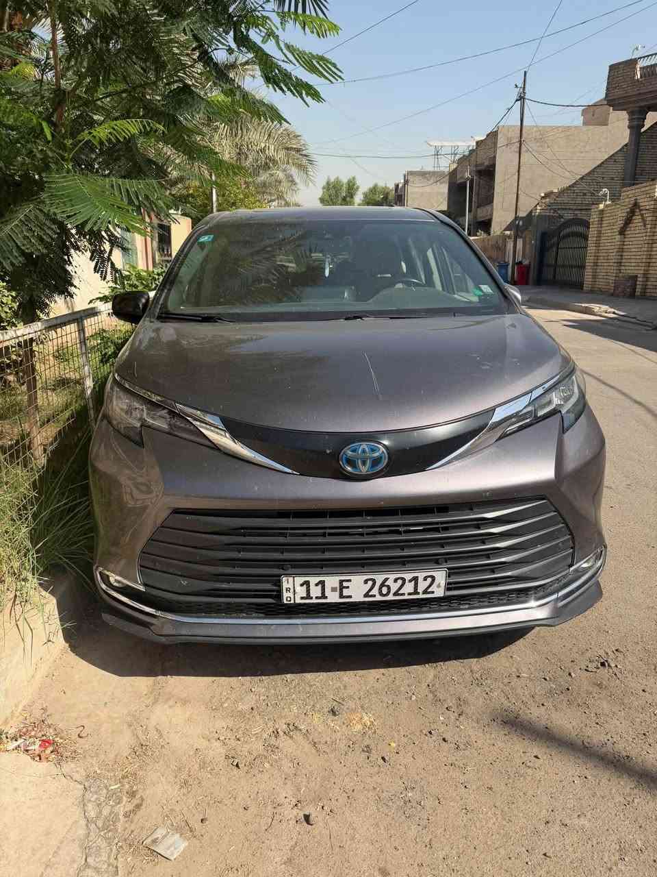 تيوتا سينا للبيع موديل 2022 XLE
سيارة جديدة تاخذها ما تصرف عليها الف 

حادثها خلفي فقط مثل ما موضح بالصورة
ماشيه 117 الف كيلو  حساسات امامي خلفي مستشعر

وقوف كامرات امامي خلفي رادار

جانبي ابواب 4 بصمه صندوق

كهرباء تحكم ستيرن جهتين تحديد

مسار تحديد سرعه اوتو هولد هاند
بريك بصمه كشنات امامي تدفئه

فتح ابواب خلفي في القدم شاشه
ابل كار بلي هيه مواصفات ال XLE معروفه 

السعر 250 وبيها مجال 
***********
