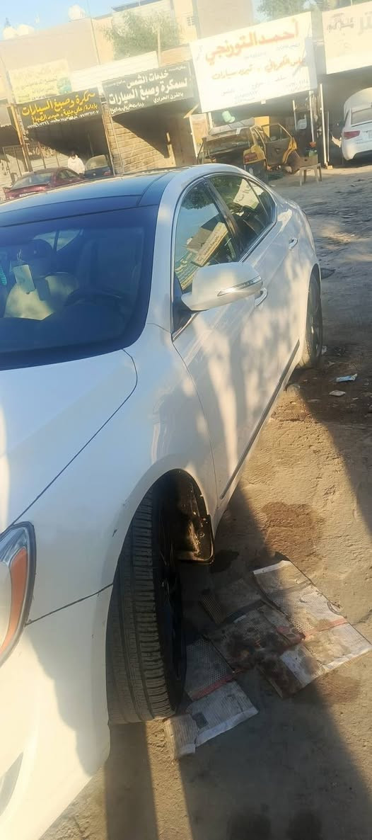 كادينزه موديل 12خليجي اربع ٤قطع صبغ سياره مابيها نقص فقط صدر كير محرك خير من الله سياره فول vib رئاسي ثانيوم تحويل مكانهة الغزاليه
‏‪***********‬‏
