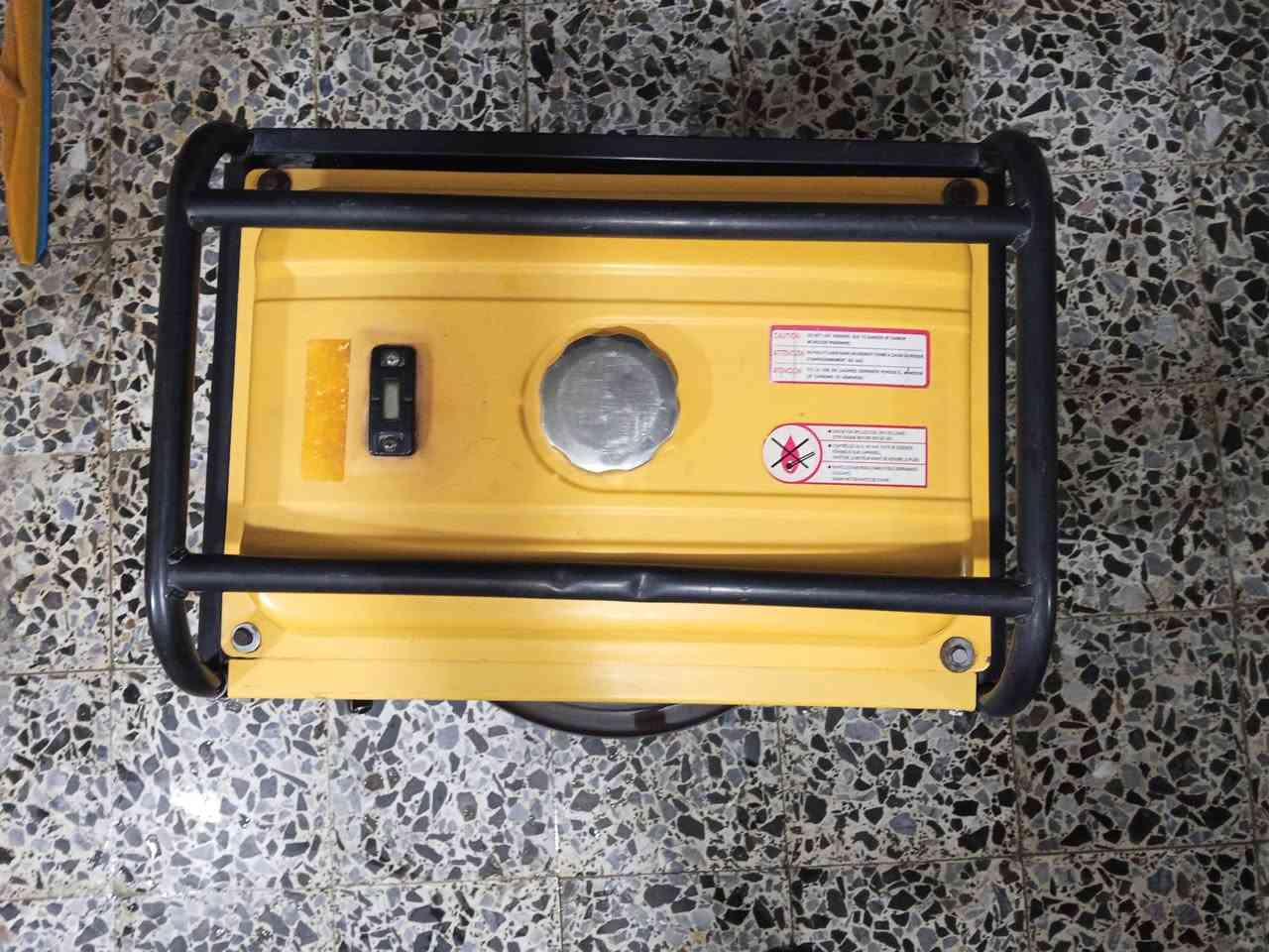 السلام عليكم مولدات للبيع 12امبير و24امبير  نضيفات سلف وجره كلمن وسعرها لاستفسار الاتصال على الرقم *********** مكاني نجف عباسيه
