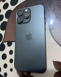 آيفون 15 برو ماكس • ٢٥٦ • بطارية ١٠٠