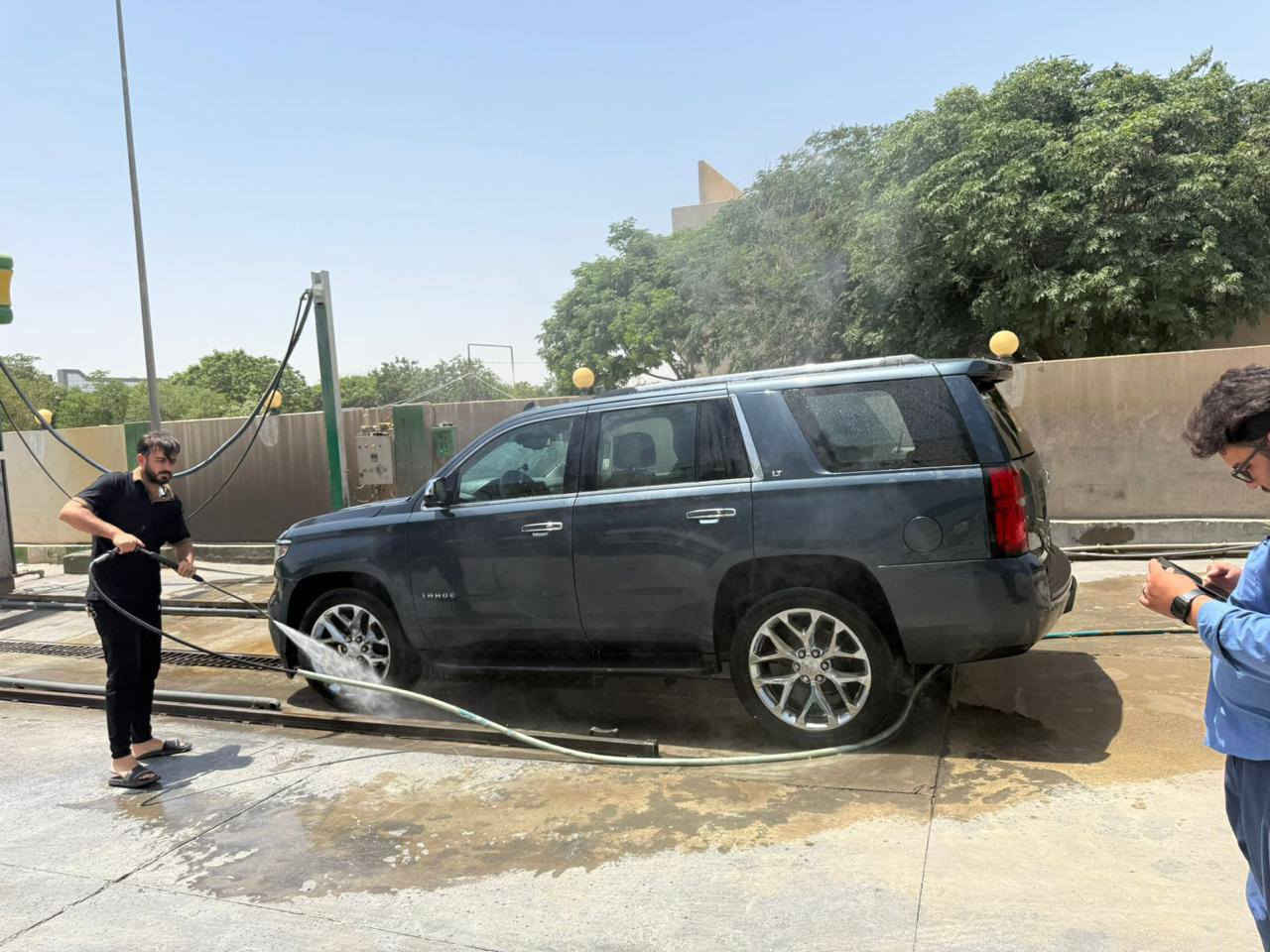 تاهو موديل 2020 لون سلفر للبيع بيهه صفنه بالگير ع البگ مواصفات حلوه بريمير رقم بغداد دولي بأسمي ***********
